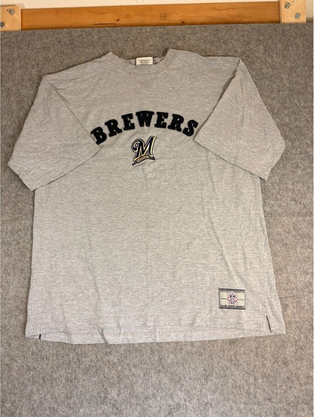 Vintage Milwaukee Brewers Shirt Mens XL Gray MLB Baseball Lee